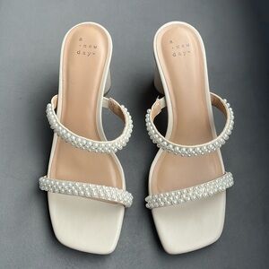 A New Day Audra Heels Pearl Block Heels 8.5
